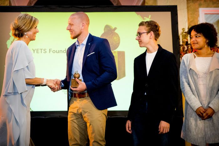 Lees meer over het artikel Winnaars Appeltjes van Oranje bekend: YETS Foundation weer in de prijzen gevallen